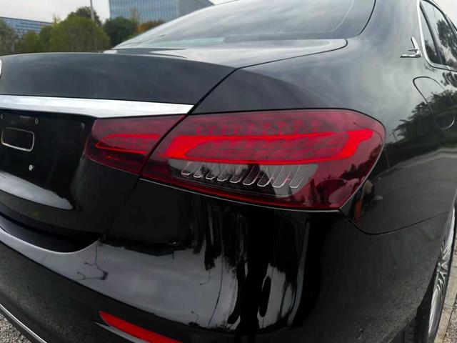 Mercedes-Benz E-Class 2023 thumb 4