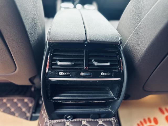 BMW 5 серии 2019 thumb 10