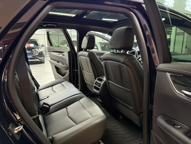 Cadillac XT5 2021 thumb 8