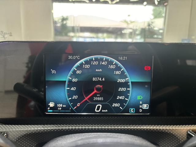 Mercedes-Benz A-Class 2019 thumb 10