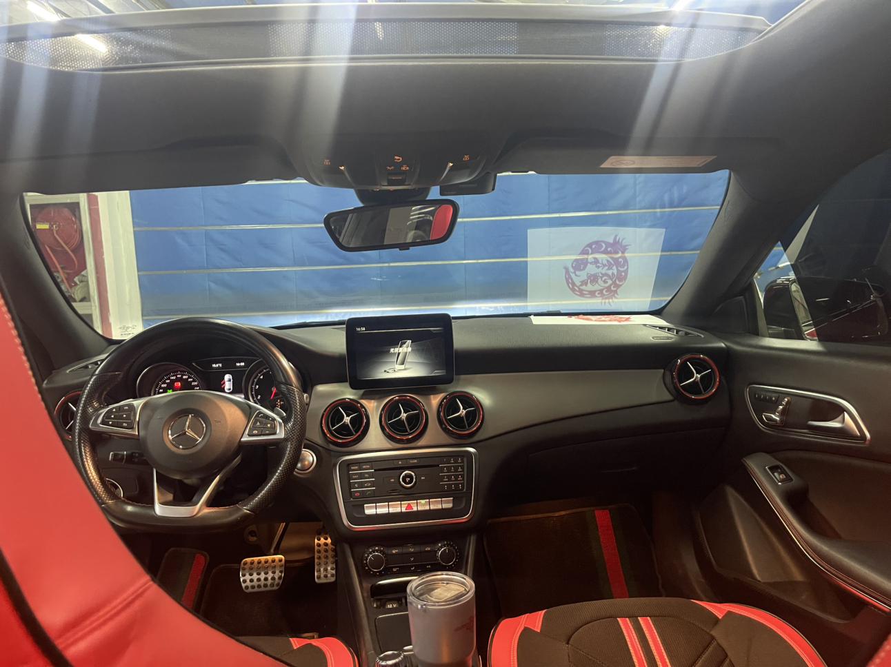 Mercedes-Benz CLA 2018 thumb 8