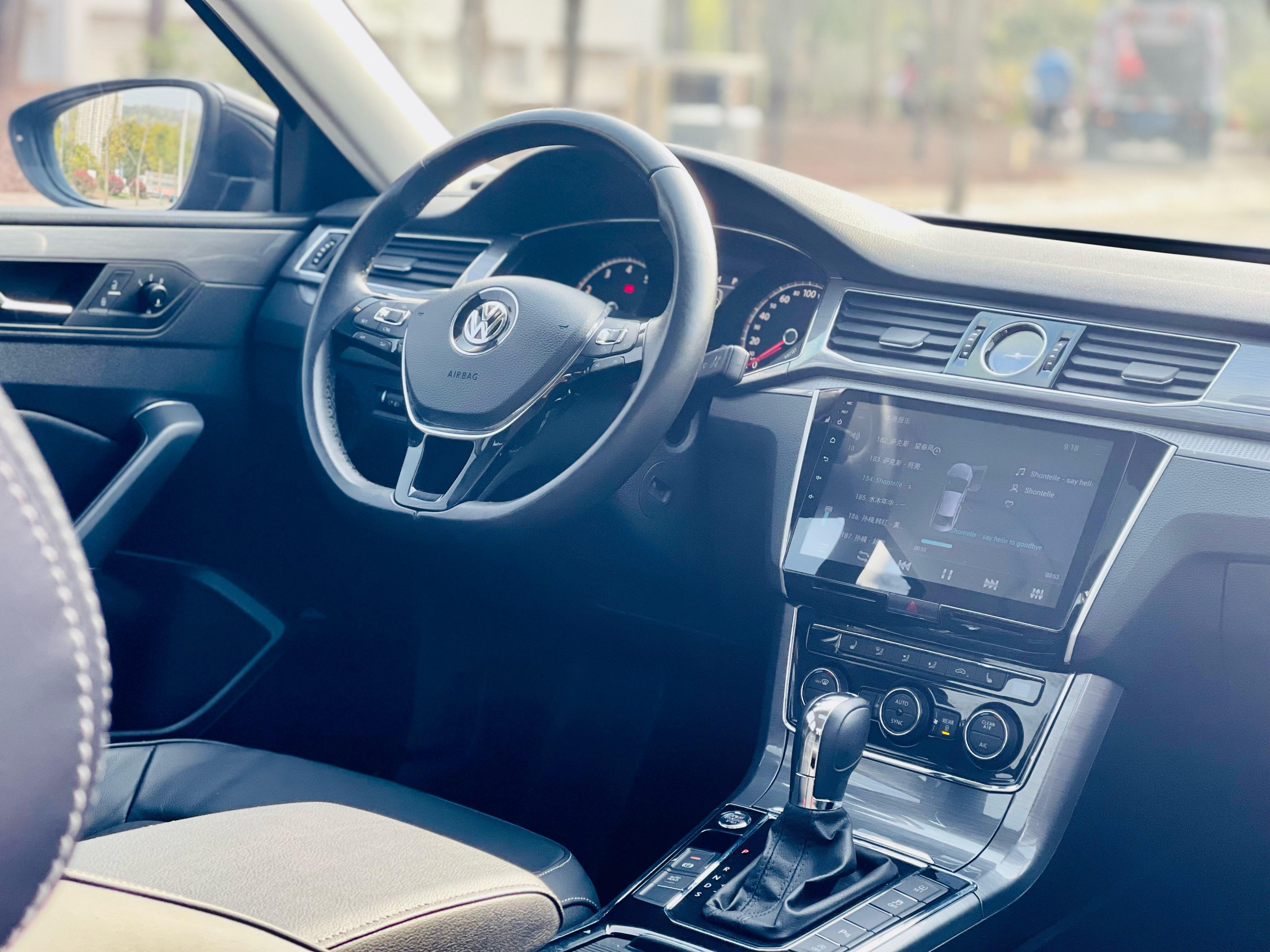 Volkswagen Passat 2018 thumb 5