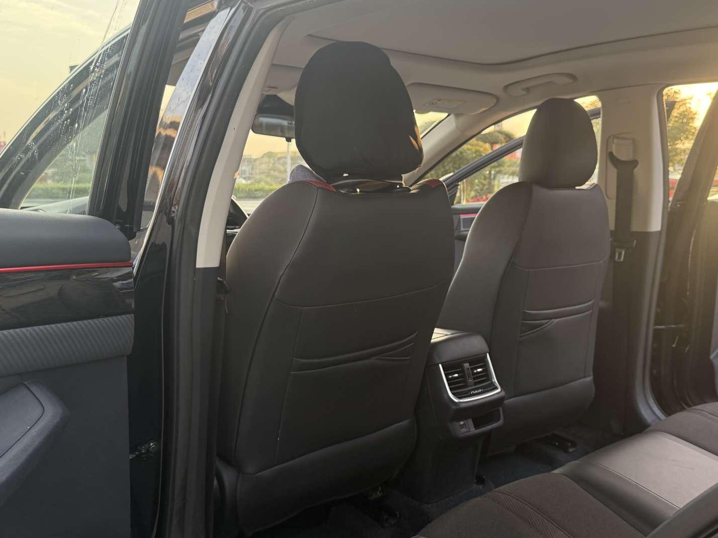Dongfeng Aeolus Yixuan Max 2022 thumb 11
