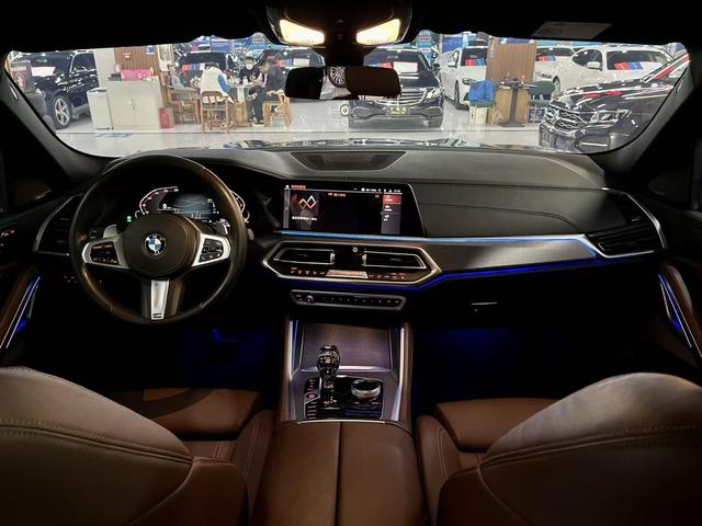 BMW X6 2021 thumb 10