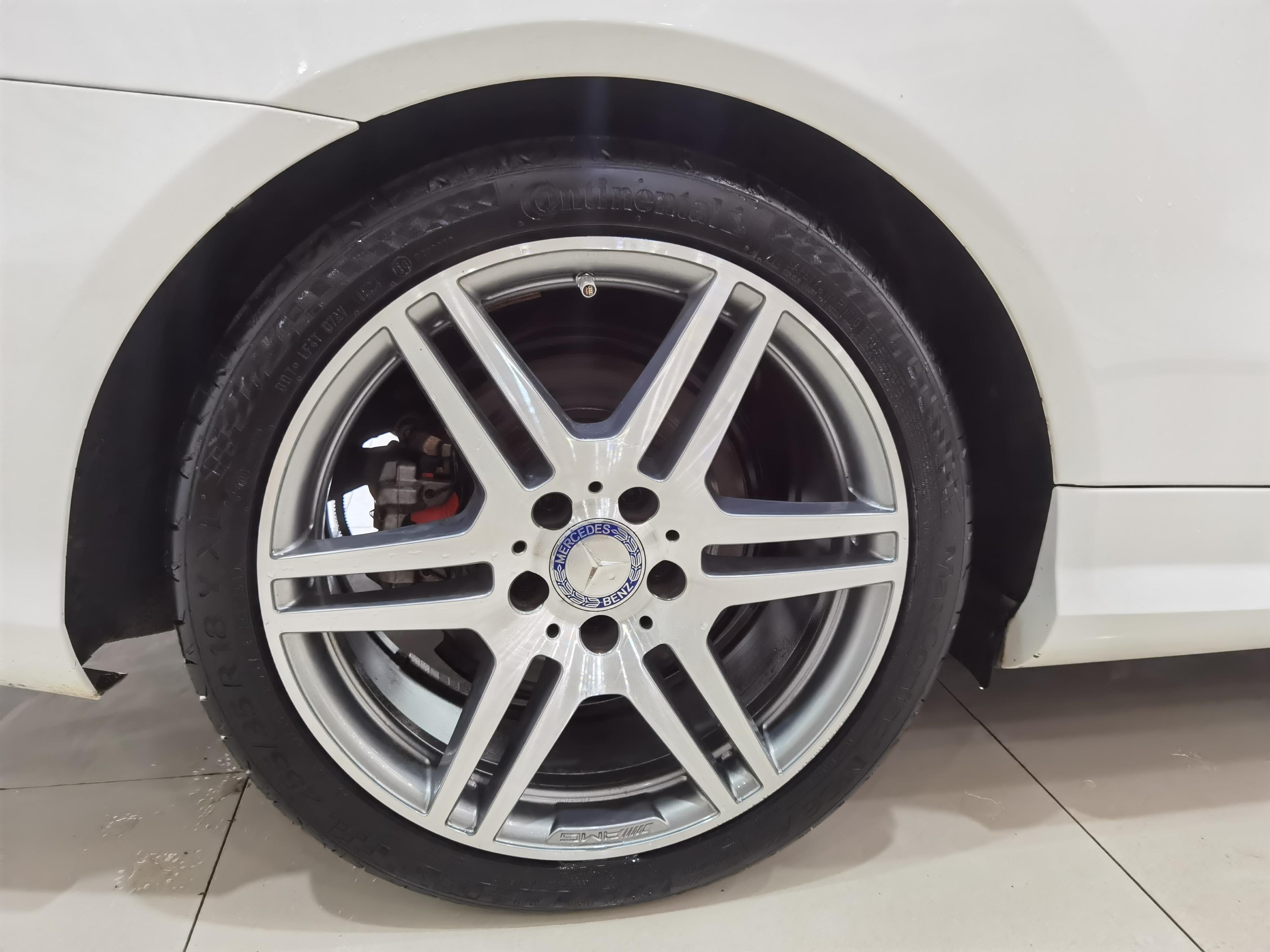 Mercedes-Benz E-Class 2017 thumb 4