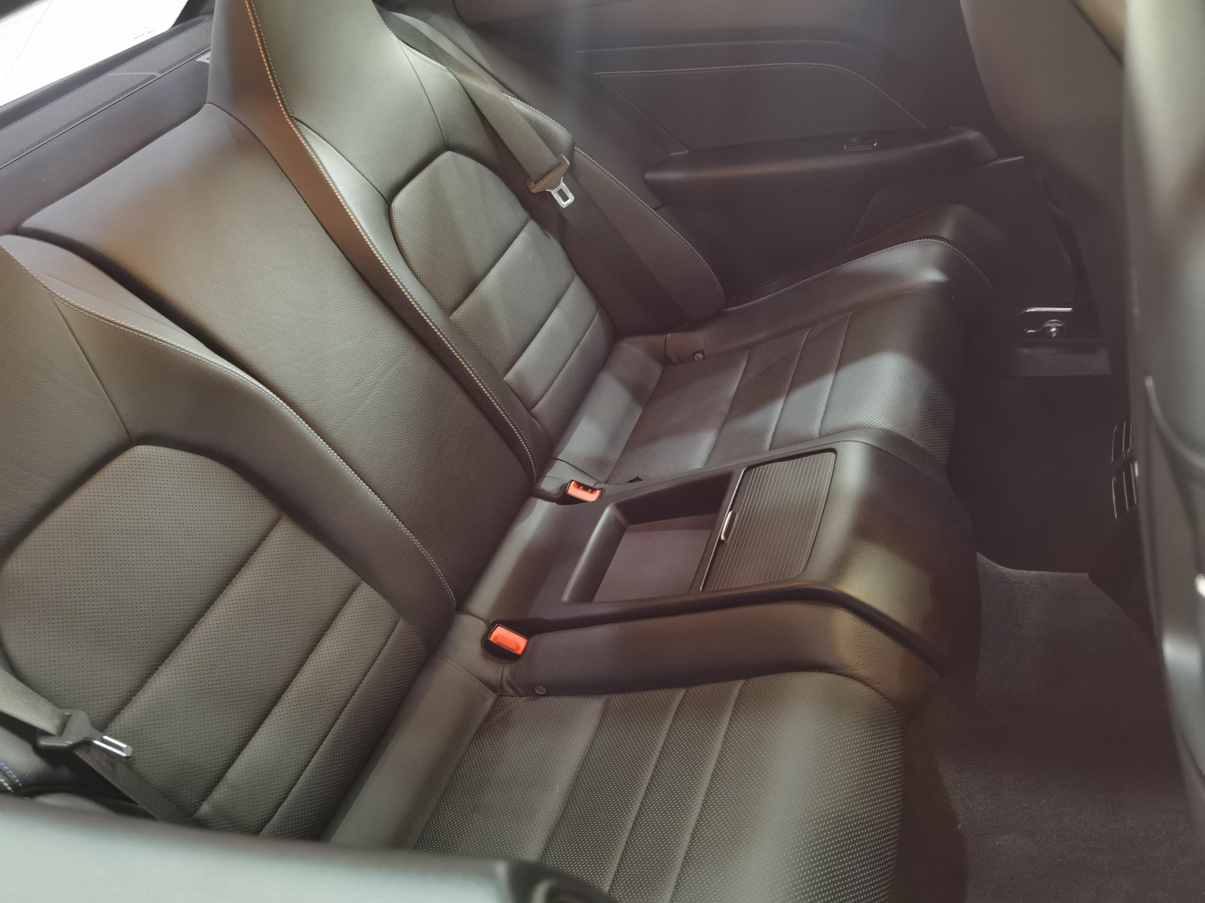 Mercedes-Benz E-Class 2017 thumb 9