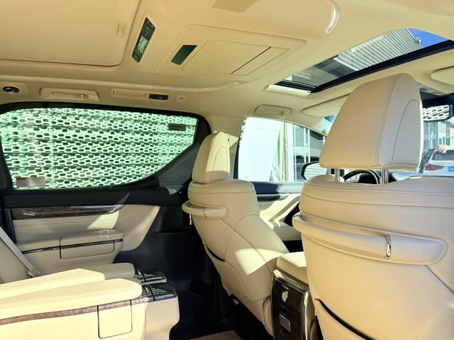 Toyota Vellfire 2019 thumb 12