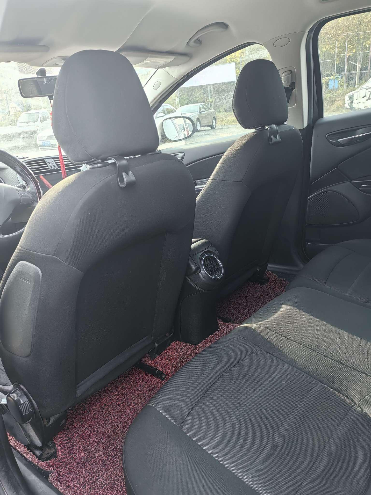 Fiat Bo Yue 2011 thumb 7