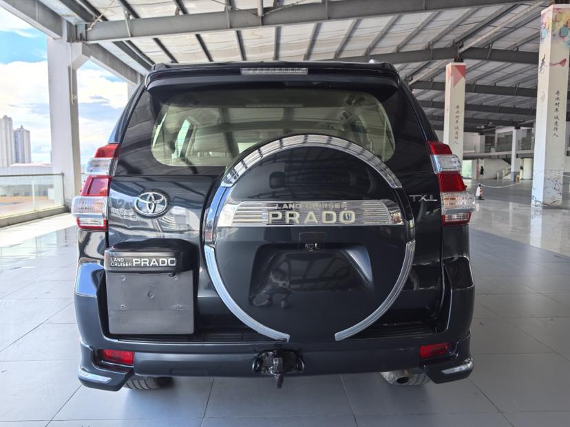 Toyota Land Cruiser Prado 2017 thumb 3