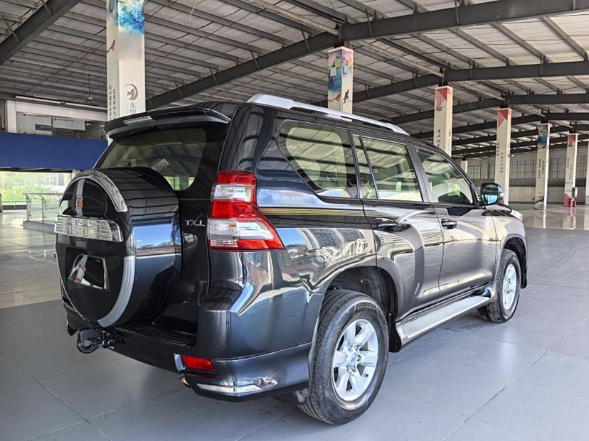 Toyota Land Cruiser Prado 2017 thumb 4