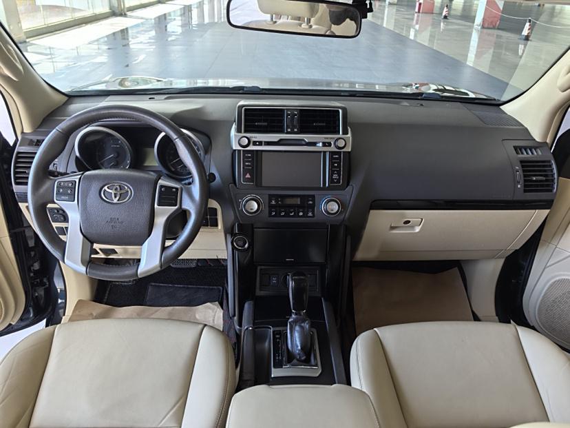 Toyota Land Cruiser Prado 2017 thumb 8