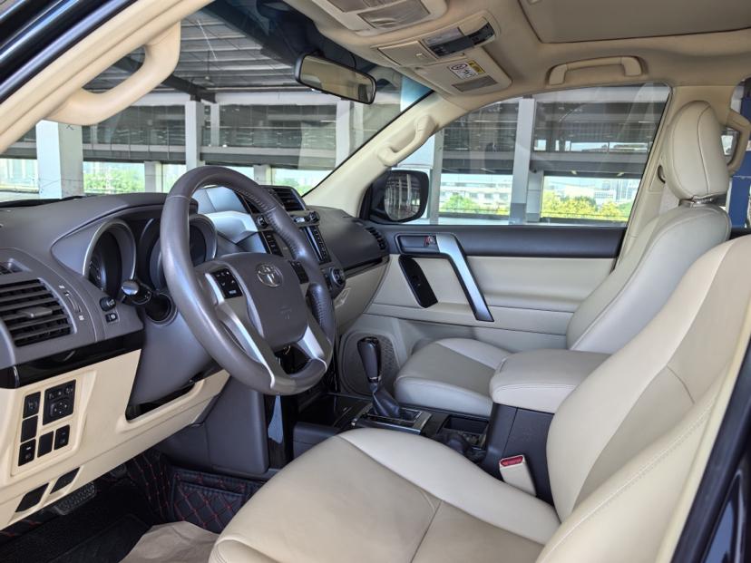 Toyota Land Cruiser Prado 2017 thumb 12