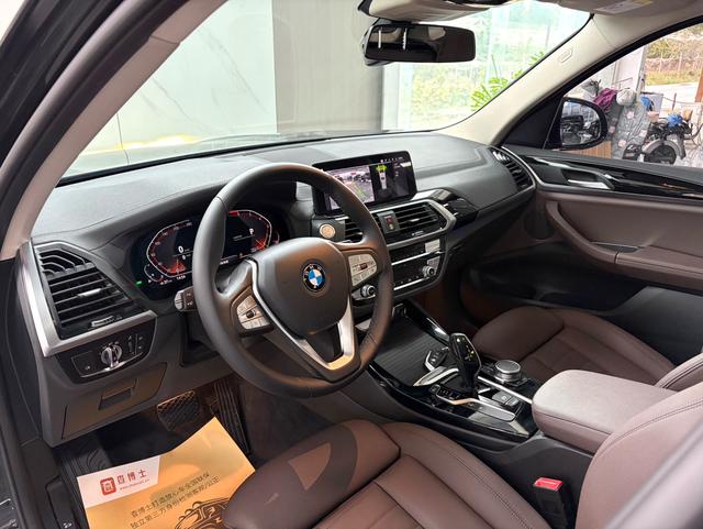 BMW X3 2021 thumb 3