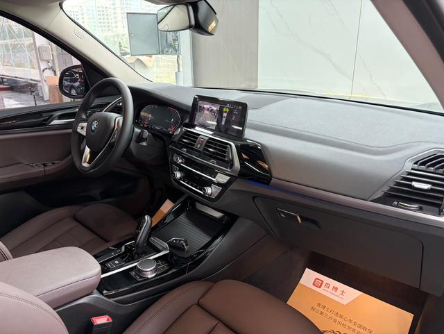 BMW X3 2021 thumb 4