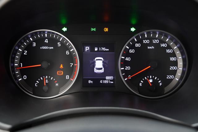 Kia Stonic 2021 thumb 9