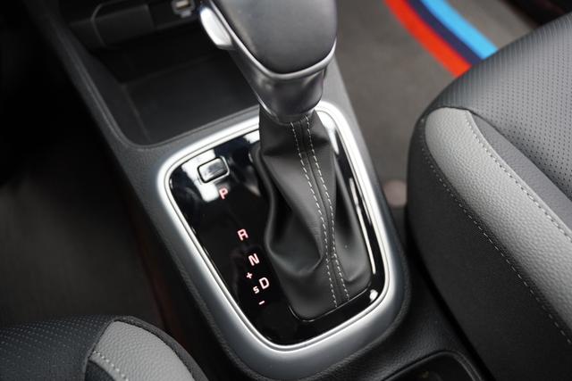 Kia Stonic 2021 thumb 12