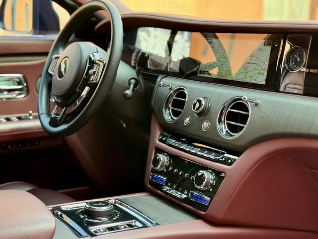 Rolls-Royce Ghost 2021 thumb 12