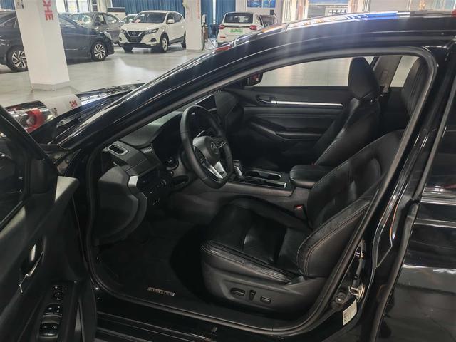 Nissan Altima 2019 thumb 4