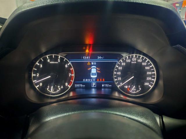 Nissan Altima 2022 thumb 6