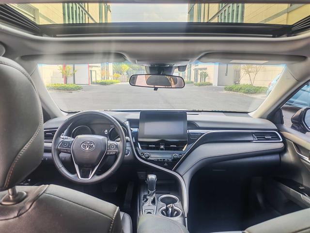 Toyota Camry 2021 thumb 5
