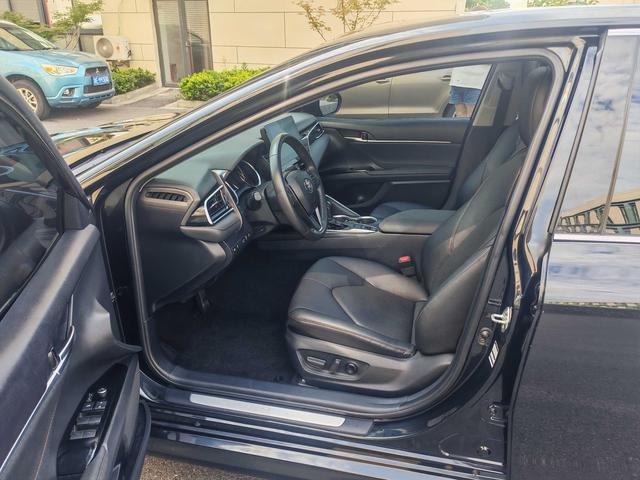 Toyota Camry 2021 thumb 6