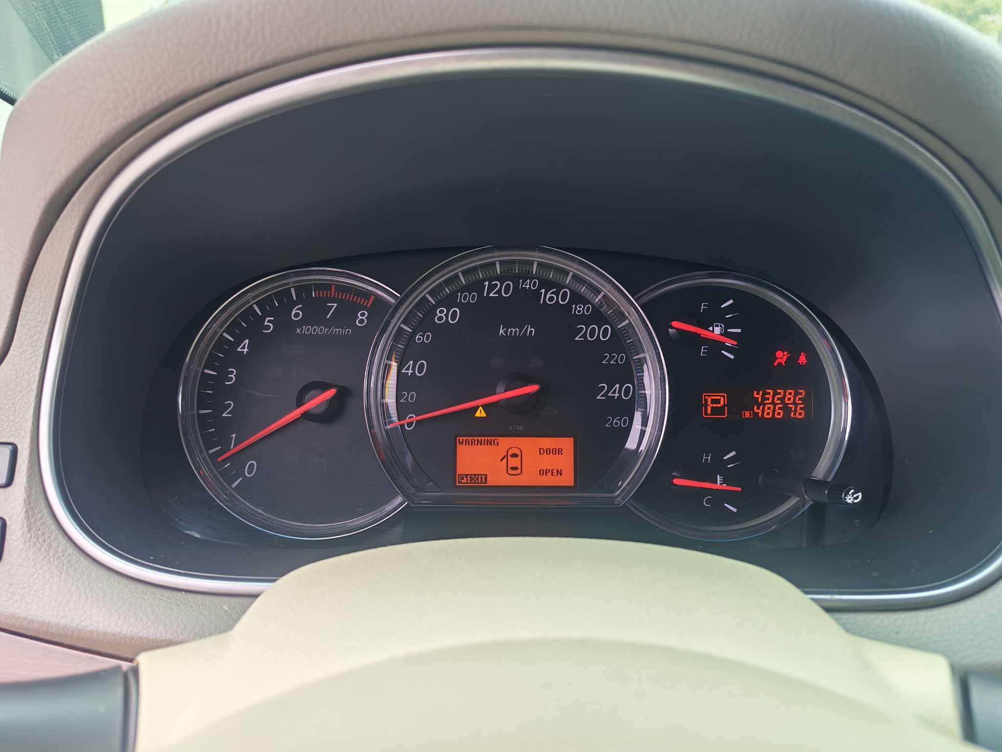Nissan Altima 2010 thumb 6