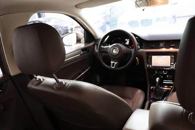 Volkswagen Bora 2015 thumb 8