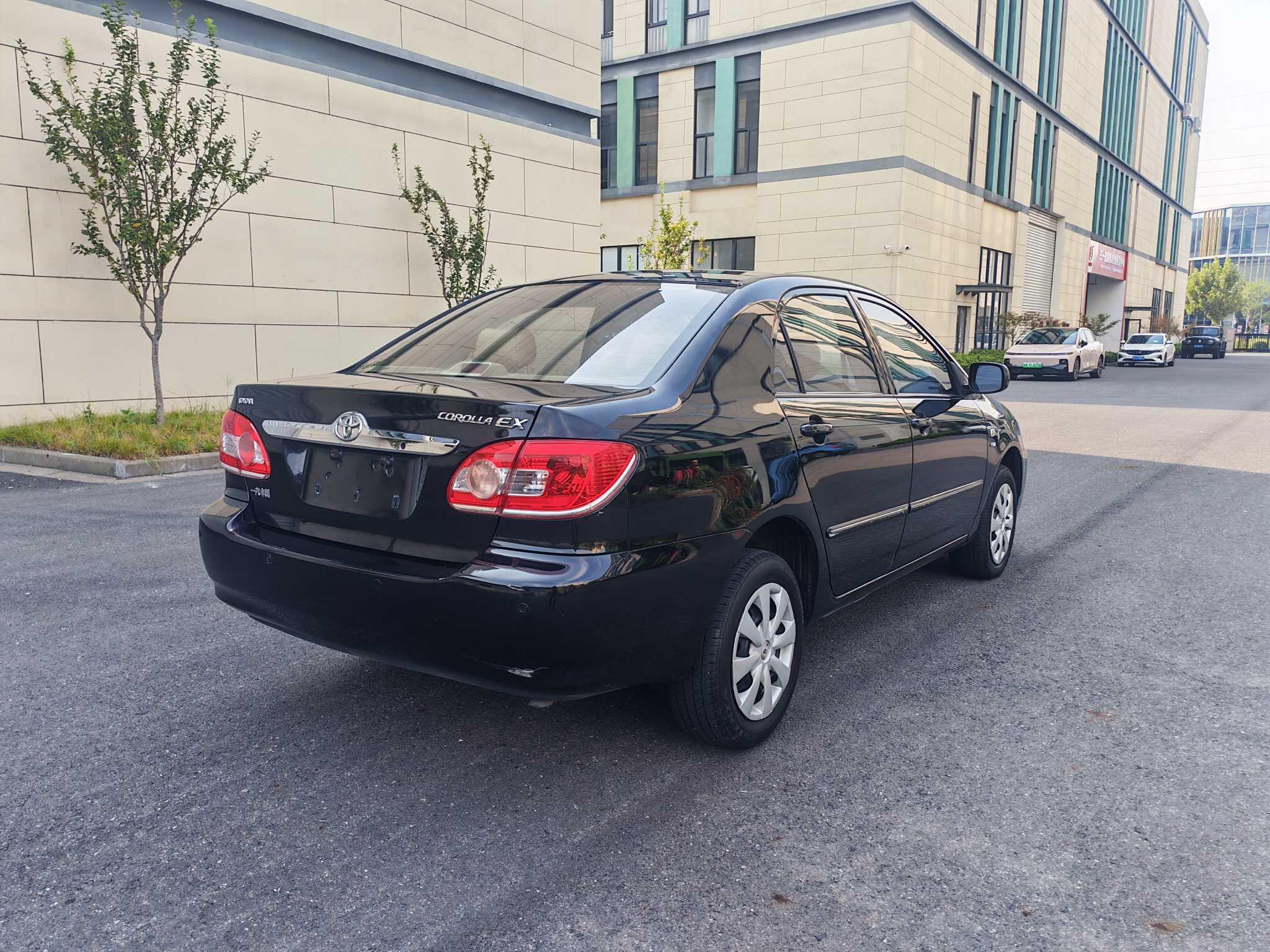 Toyota Corolla 2010 thumb 4