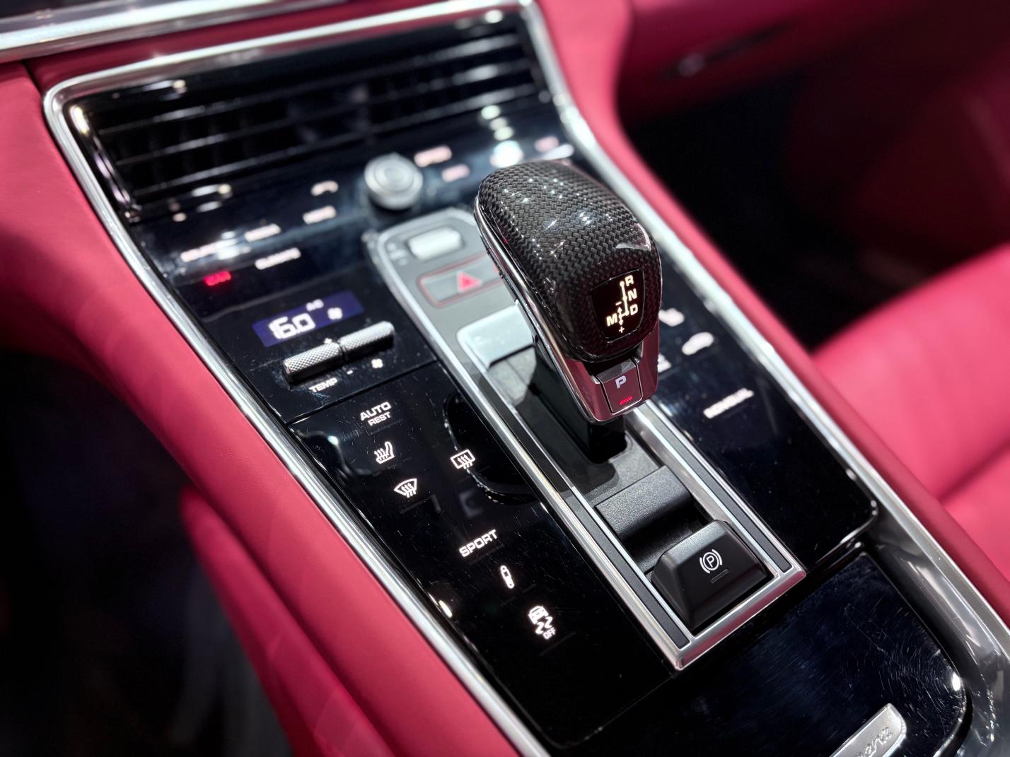 Porsche Panamera 2020 thumb 8