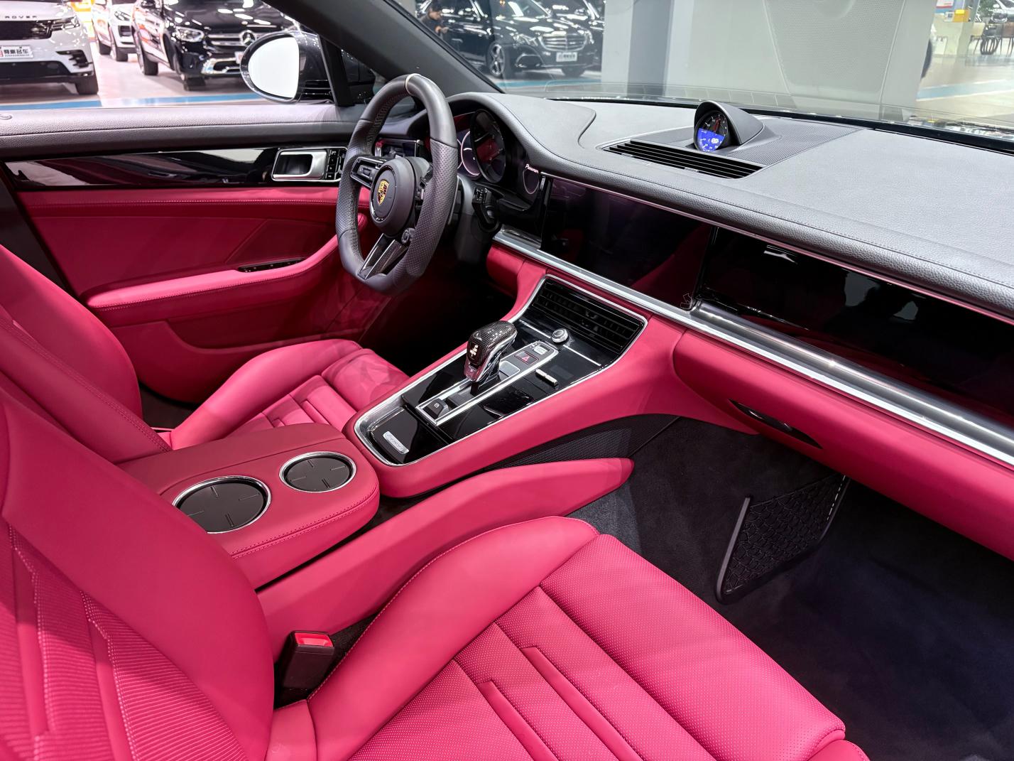 Porsche Panamera 2020 thumb 10