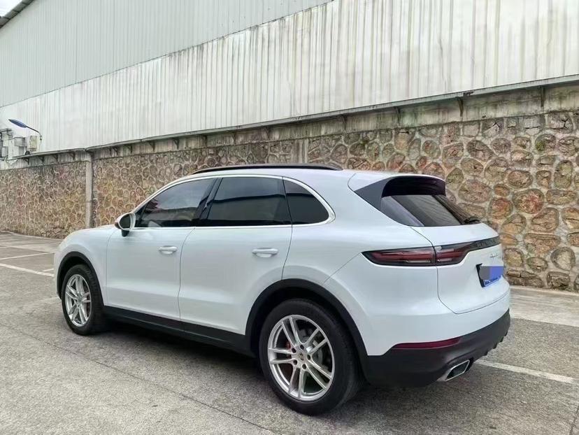 Porsche Cayenne 2019 thumb 2