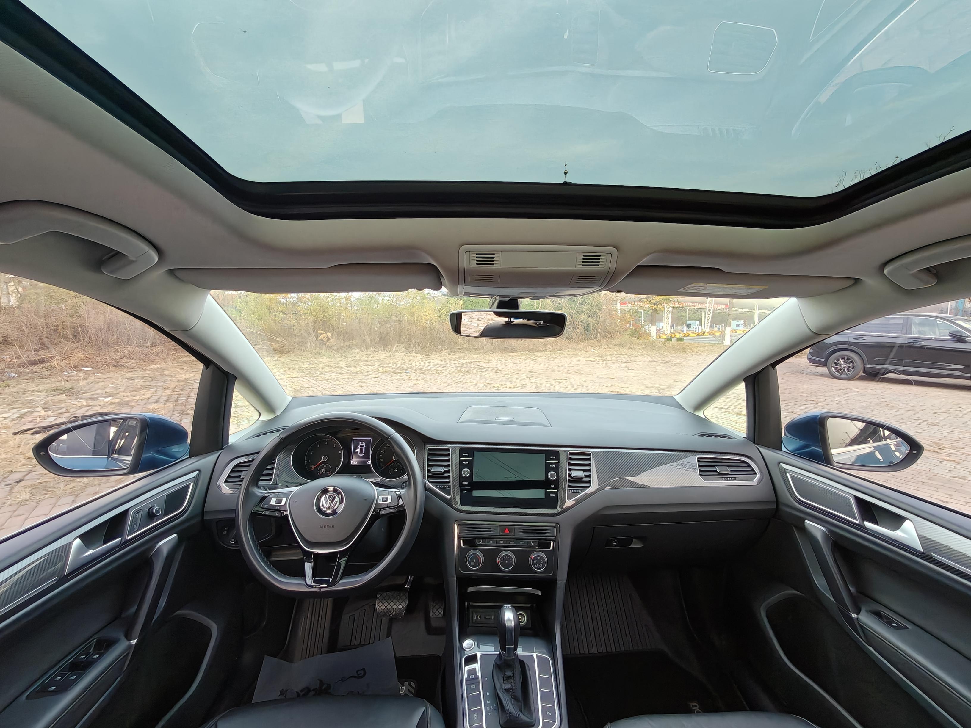Volkswagen Golf 2018 thumb 5