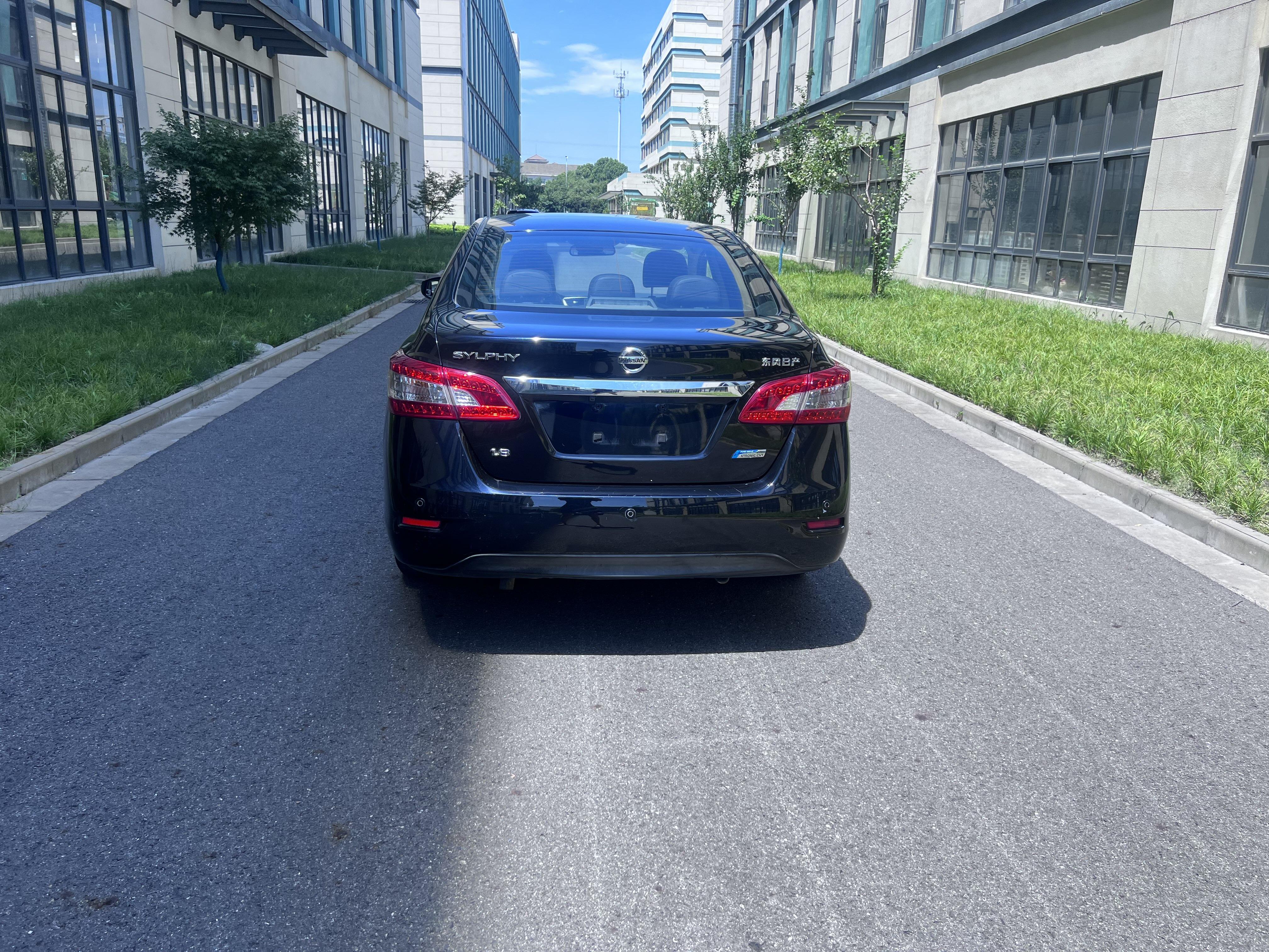 Nissan Sylphy 2014 thumb 3