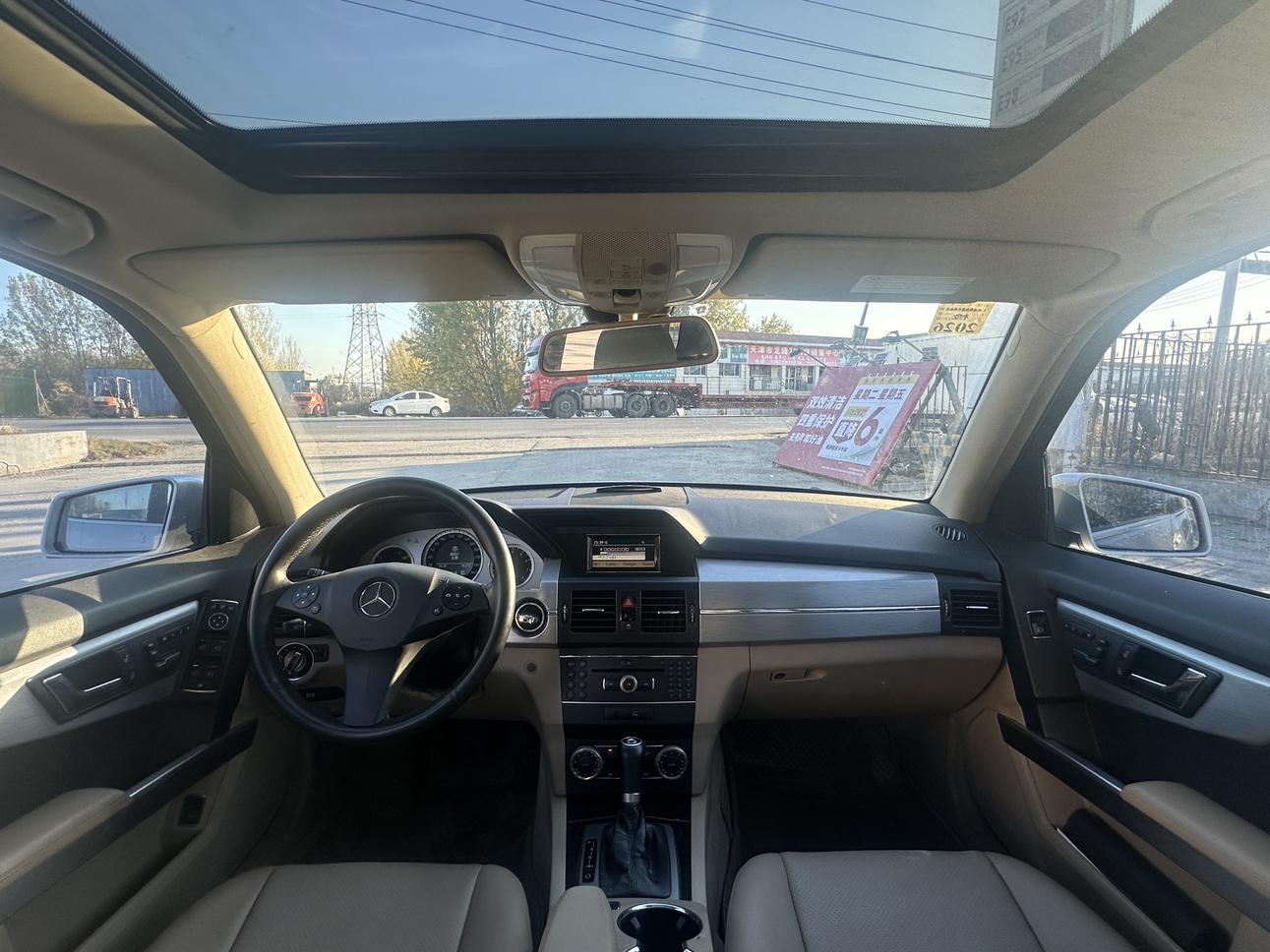 Mercedes-Benz GLK 2011 thumb 5