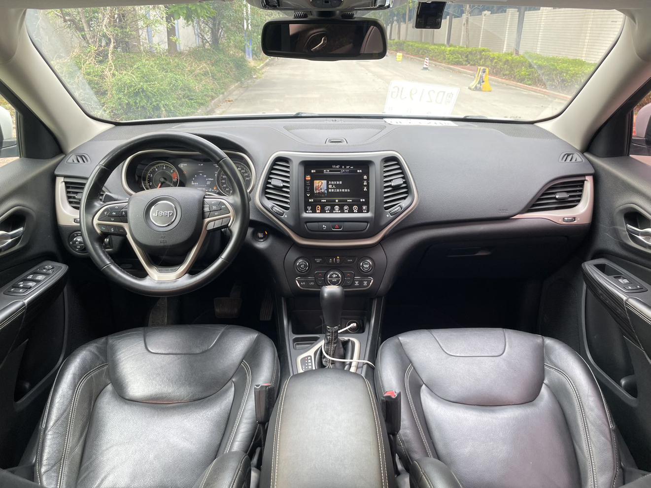 Jeep Renegade 2017 thumb 12