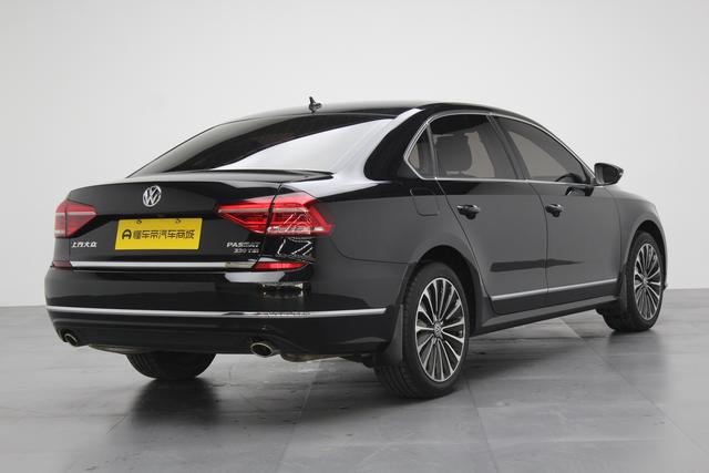Volkswagen Passat 2018 thumb 5