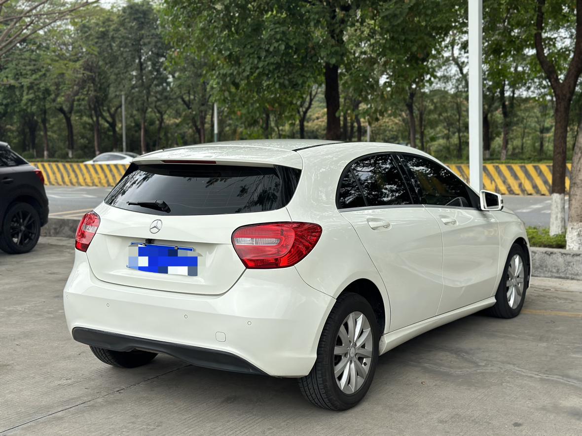 Mercedes-Benz A-Class 2014 thumb 4