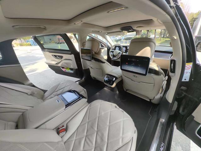 Mercedes-Benz S-Class 2021 thumb 4