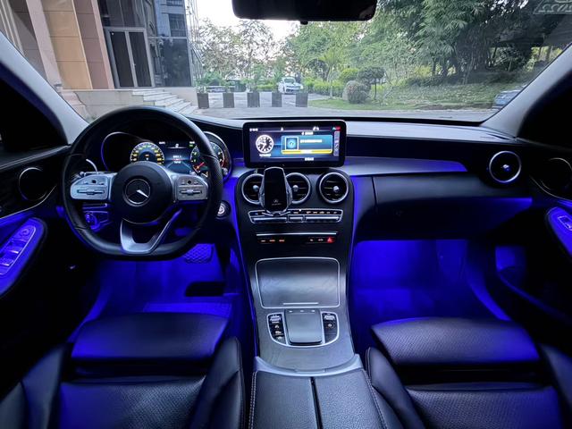 Mercedes-Benz C-Class 2020 thumb 3