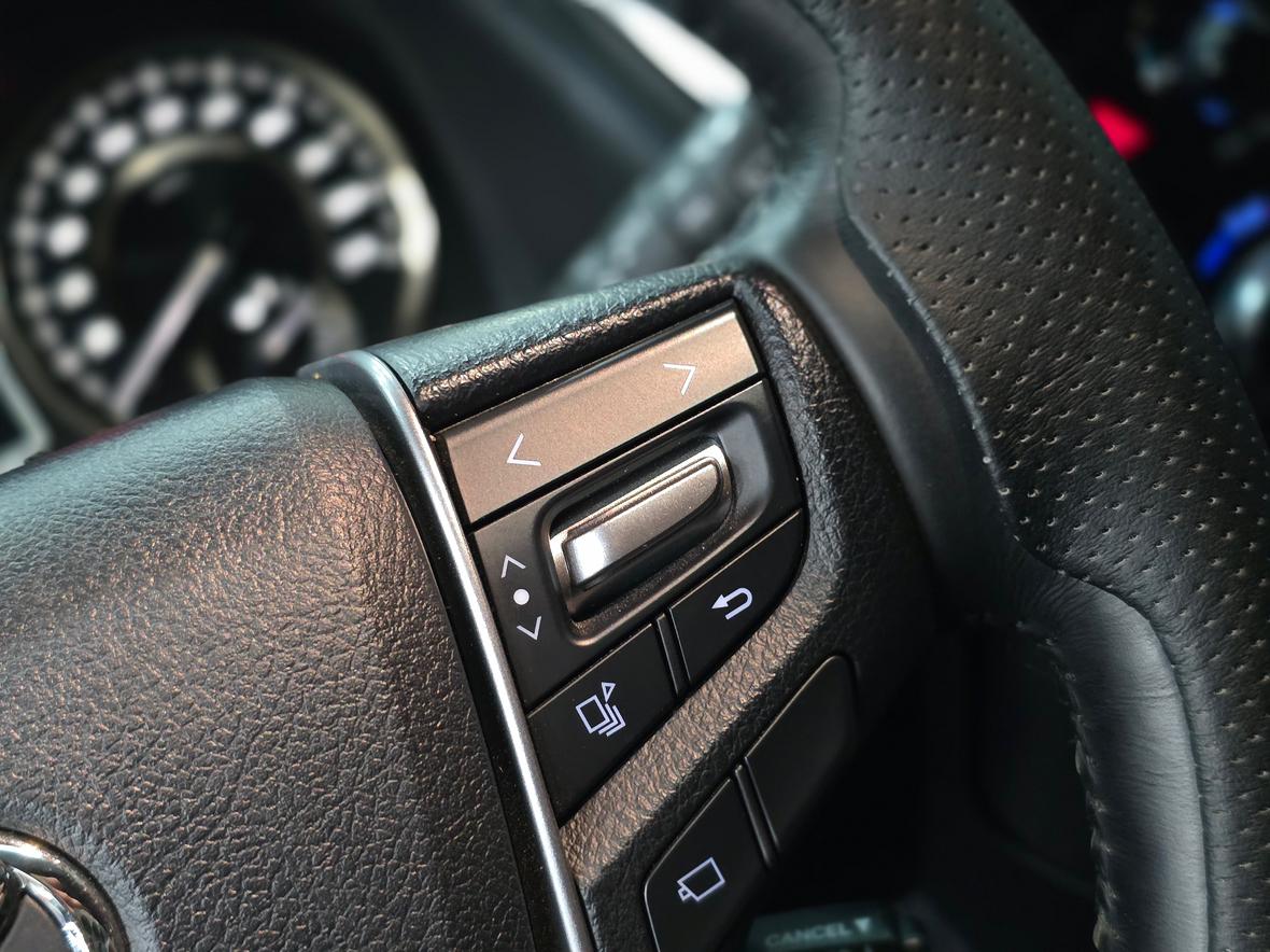 Toyota Alphard 2019 thumb 4