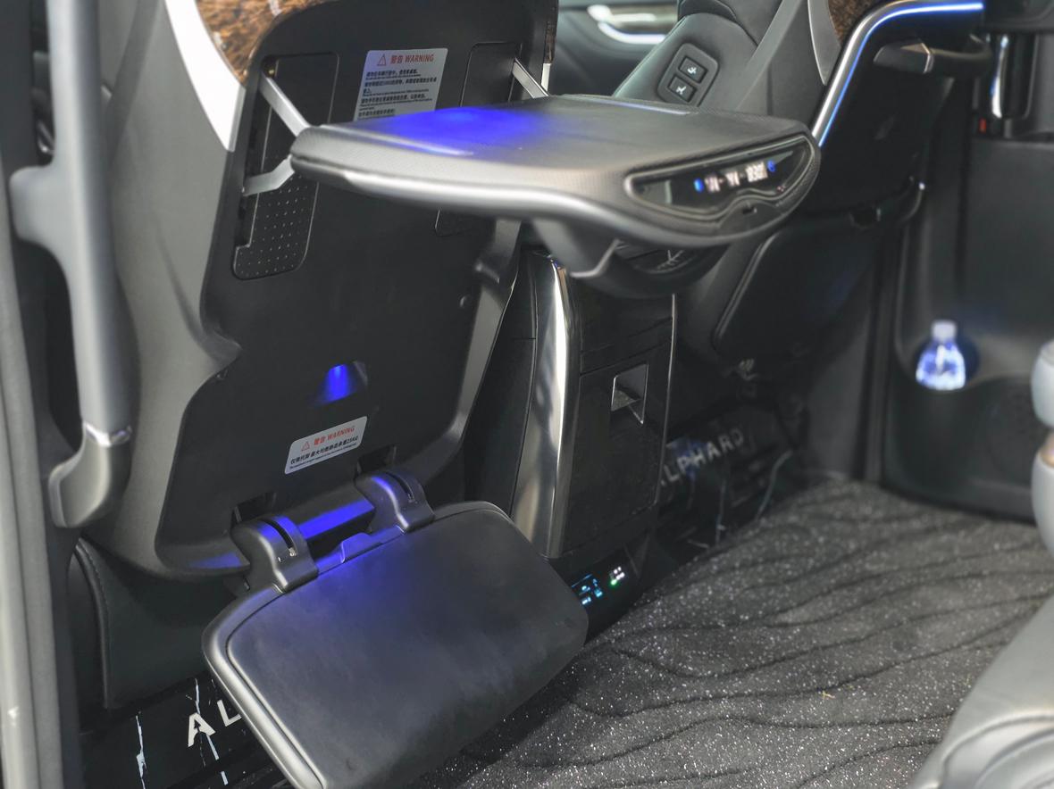 Toyota Alphard 2019 thumb 6