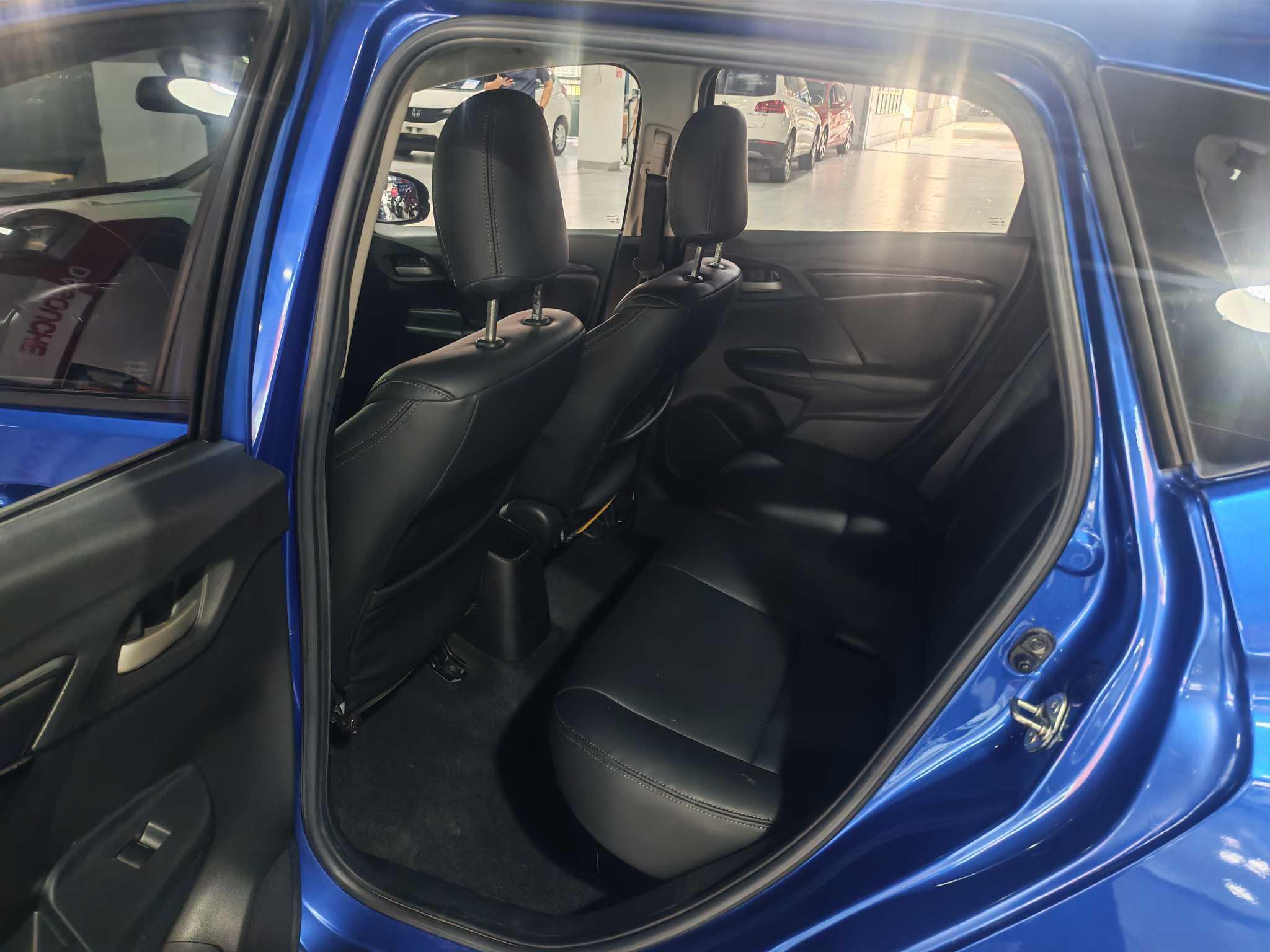 Honda Fit Shuttle 2018 thumb 7