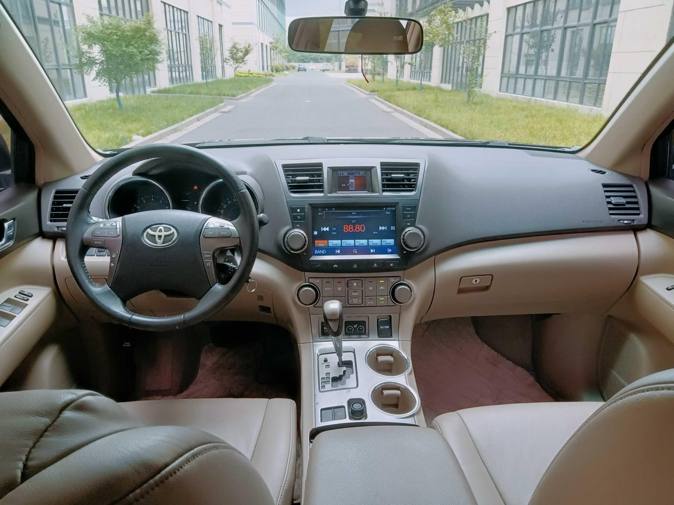 Toyota Highlander 2010 thumb 5