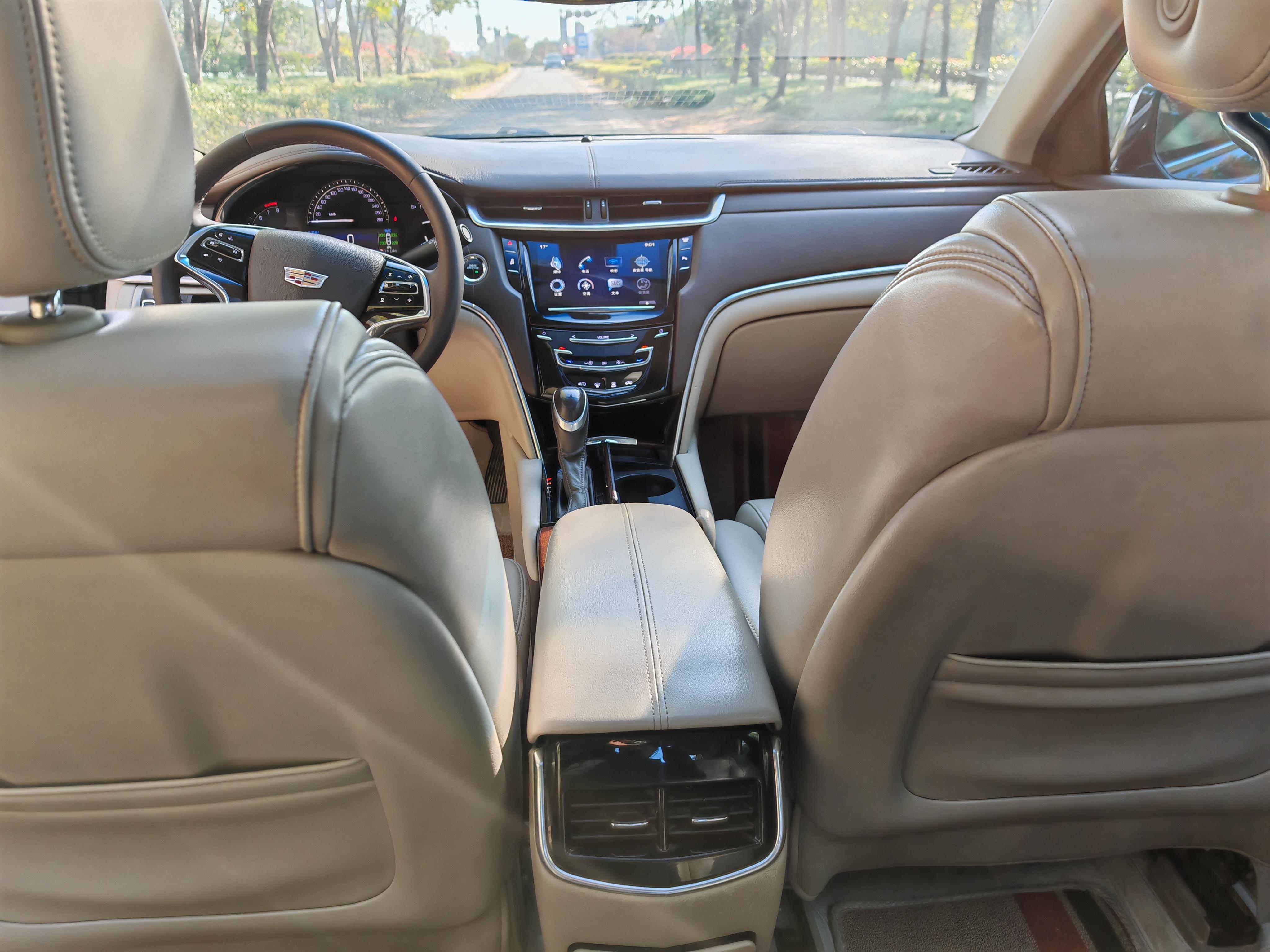 Cadillac XTS 2017 thumb 7