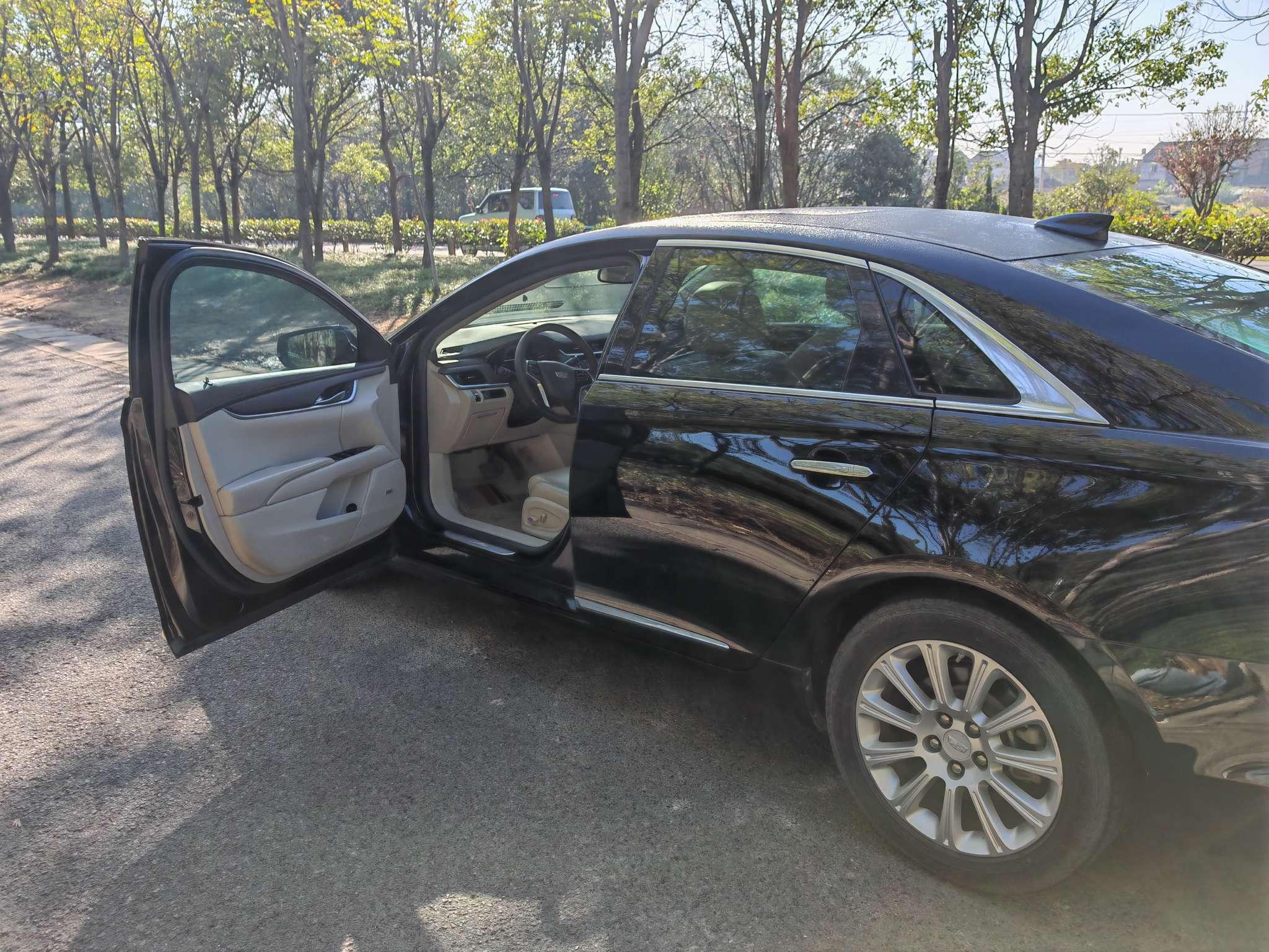 Cadillac XTS 2017 thumb 9