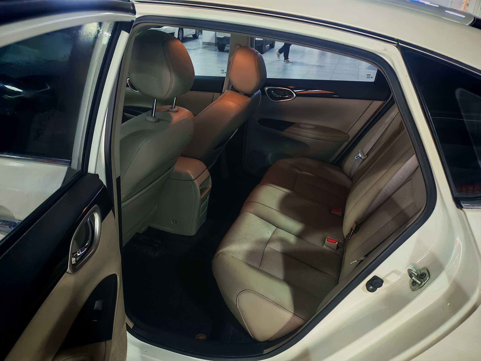 Nissan Sylphy 2017 thumb 7