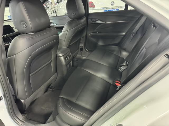 Cadillac CT4 2021 thumb 9