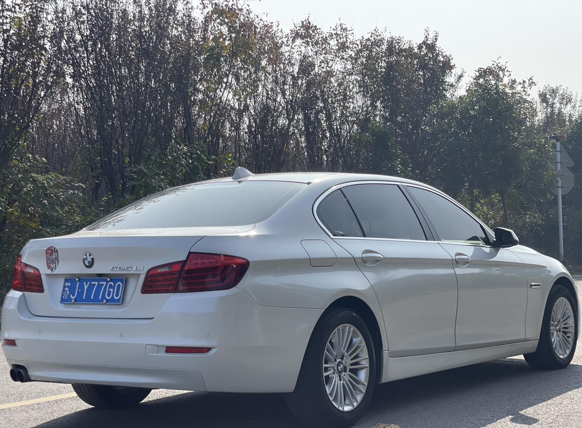 BMW 5 серии 2016 thumb 5