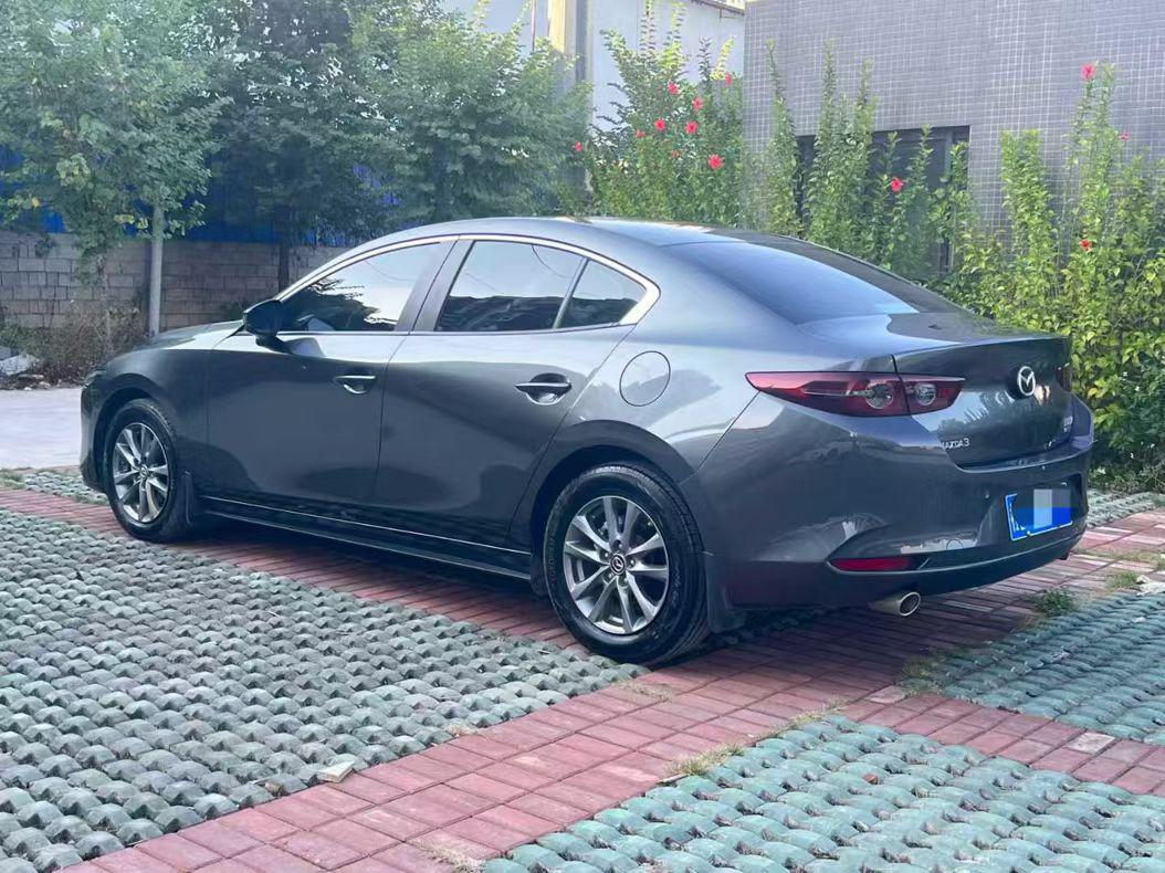 Mazda 3 2022 thumb 11