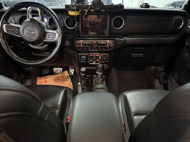 Jeep Gladiator 2022 thumb 3